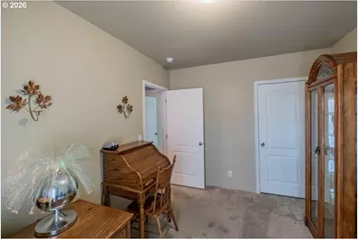 300 SE Lacreole Dr #212, Dallas, OR 97338 - Photo 23