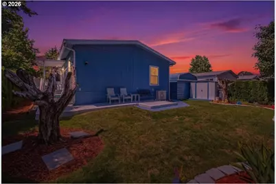 300 SE Lacreole Dr #212, Dallas, OR 97338 - Photo 41
