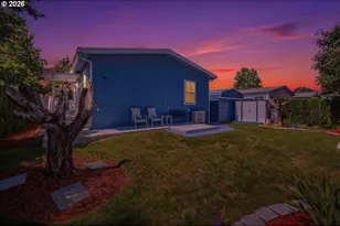 300 SE Lacreole Dr, Dallas, OR 97338 - Photo 41