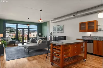 333 NW 9th Ave #1001, Portland, OR 97209 - Photo 5