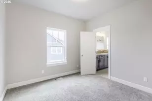 6980 SE Skipper Ln, Hillsboro, OR 97123 - Photo 9