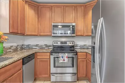 1512 SE 117th Ave, Portland, OR 97216 - Photo 21