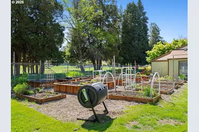 3329 NE 162nd Ave, Portland, OR 97230 - Photo 35