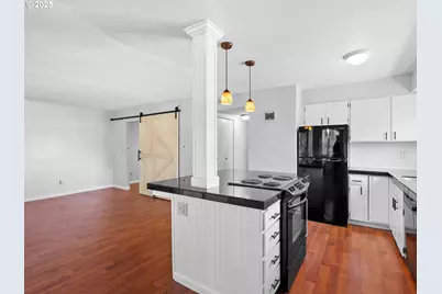 3329 NE 162nd Ave, Portland, OR 97230 - Photo 9
