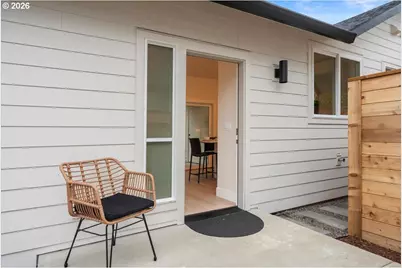 6703 SE 69th Ave #B, Portland, OR 97206 - Photo 3