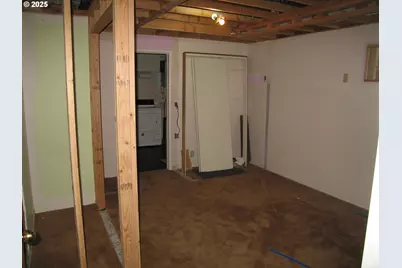 18795 SW Vista St, Beaverton, OR 97003 - Photo 19