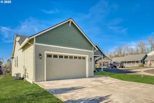 1651 52nd Ct, Washougal, WA 98671 - Photo 3