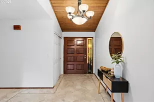 9720 SW Ventura Ct, Tigard, OR 97223 - Photo 5