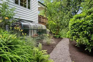 2700 SW English Ln, Portland, OR 97201 - Photo 47