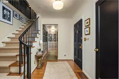 2700 SW English Ln, Portland, OR 97201 - Photo 29