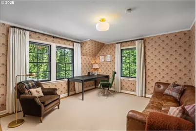 2700 SW English Ln, Portland, OR 97201 - Photo 33