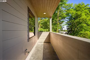 2902 E McLoughlin Blvd, Vancouver, WA 98661 - Photo 13