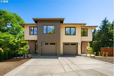 2902 E McLoughlin Blvd #2, Vancouver, WA 98661 - Photo 1