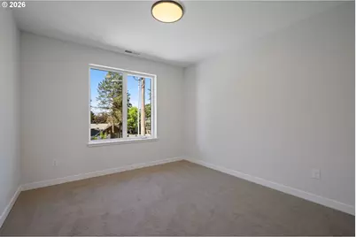 2902 E McLoughlin Blvd #2, Vancouver, WA 98661 - Photo 33