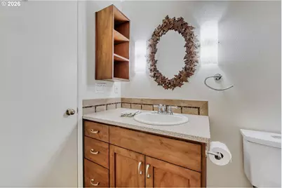 5110 S Landing Dr #302, Portland, OR 97239 - Photo 29