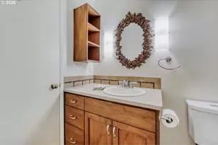 5110 S Landing Dr, Portland, OR 97239 - Photo 29