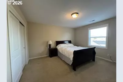 13812 SE Sierra Dr, Clackamas, OR 97015 - Photo 9
