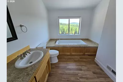 28818 Gowdyville Rd, Lorane, OR 97451 - Photo 5
