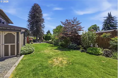 426 Carthage Ave, Eugene, OR 97404 - Photo 29