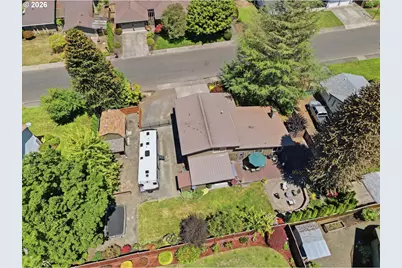 426 Carthage Ave, Eugene, OR 97404 - Photo 35