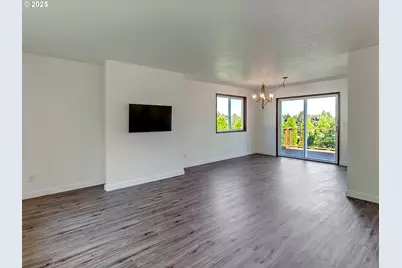 22805 SW Highland Dr, Sherwood, OR 97140 - Photo 3