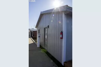 101 N Boat Basin Rd #C17, The Dalles, OR 97058 - Photo 3