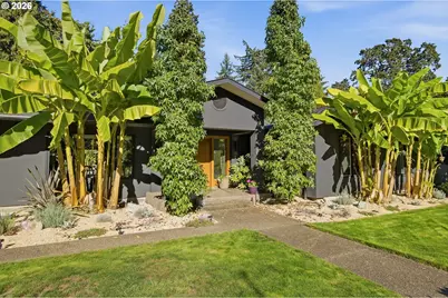 1545 S Mary Failing Ct, Portland, OR 97219 - Photo 1