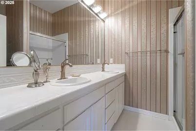 32082 SW Charbonneau Dr, Wilsonville, OR 97070 - Photo 15