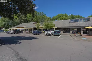 32082 SW Charbonneau Dr, Wilsonville, OR 97070 - Photo 43