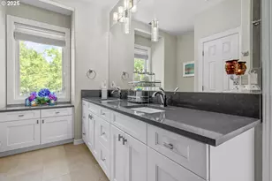 32082 SW Charbonneau Dr, Wilsonville, OR 97070 - Photo 25