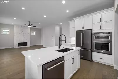 15209 SE Towers Ter, Milwaukie, OR 97267 - Photo 13