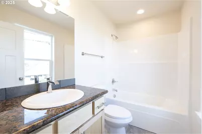 119 E Jersey, Gladstone, OR 97027 - Photo 13