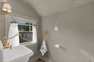 1135 NE Birch St, Camas, WA 98607 - Photo 19
