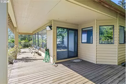 128 SE Norman St, Newport, OR 97365 - Photo 39