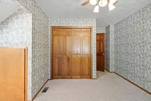128 SE Norman St, Newport, OR 97365 - Photo 33