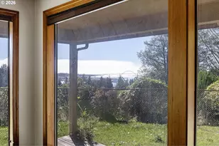 128 SE Norman St, Newport, OR 97365 - Photo 13