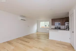 517 Cameo Dr, Hood River, OR 97031 - Photo 9