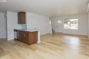 517 Cameo Dr, Hood River, OR 97031 - Photo 11