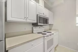 13210 SE 7th St, Vancouver, WA 98683 - Photo 9