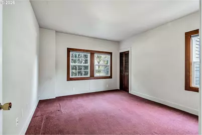 532 SE Peacock Ln, Portland, OR 97214 - Photo 13