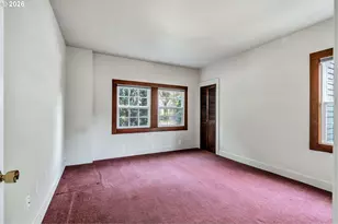 532 SE Peacock Ln, Portland, OR 97214 - Photo 13