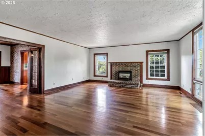 532 SE Peacock Ln, Portland, OR 97214 - Photo 5