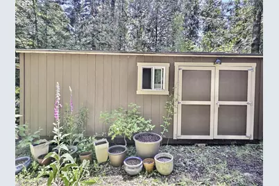 64934 E Lupine Dr, Rhododendron, OR 97049 - Photo 17