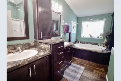 64934 E Lupine Dr, Rhododendron, OR 97049 - Photo 9