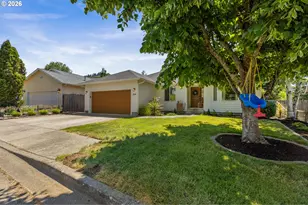 280 Village Dr, Winchester, OR 97495 - Photo 3
