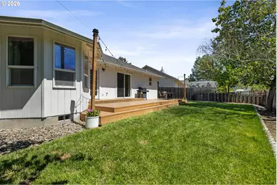 280 Village Dr, Winchester, OR 97495 - Photo 43