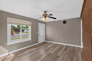 1438 SW 2nd St, McMinnville, OR 97128 - Photo 5