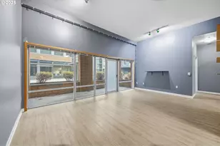 701 Columbia St, Vancouver, WA 98660 - Photo 9