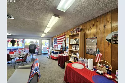 601 Chetco Ave, Brookings, OR 97415 - Photo 27