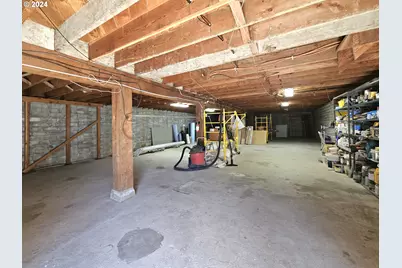 601 Chetco Ave, Brookings, OR 97415 - Photo 29